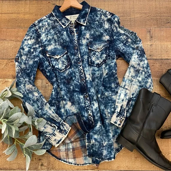 RYAN MICHAEL ⭐️NWT Button Down/Tunic in Acid Washed Blue - Picture 1 of 14